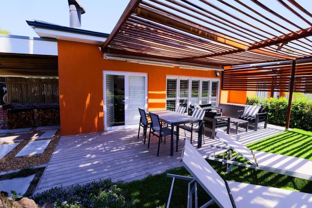 Garten Wohnung Mit Pool, 2 Schlafzimmer كيب تاون المظهر الخارجي الصورة