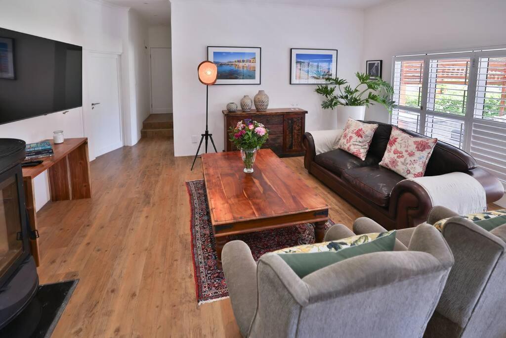 Garten Wohnung Mit Pool, 2 Schlafzimmer كيب تاون المظهر الخارجي الصورة