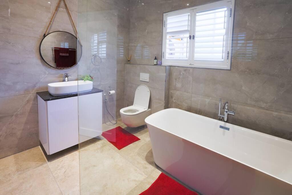 Garten Wohnung Mit Pool, 2 Schlafzimmer كيب تاون المظهر الخارجي الصورة